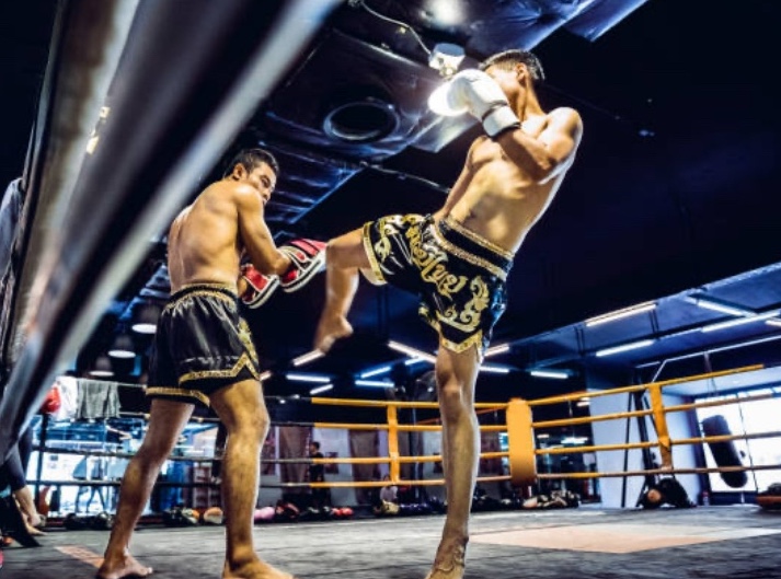 Muay Thai - 2 men